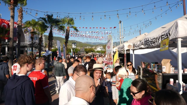 Alanya Tropikal Meyve Festivali Renkli Anlarla Sona Erdi