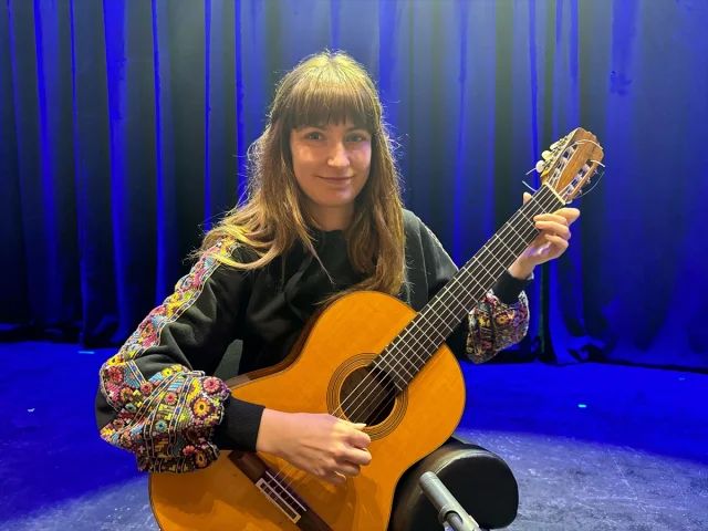 Gitarın Büyüsü İstanbul'da! Julia Schuler Unutulmaz Bir Gece...
