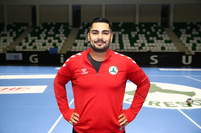 Giresunspor Hentbol Takımı Avrupa'ya Doğru Koşuyor