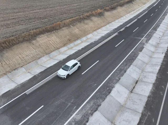 Edirne-Kırklareli Yolu Mehter Marşı ile Melodili Yolculuk Su...