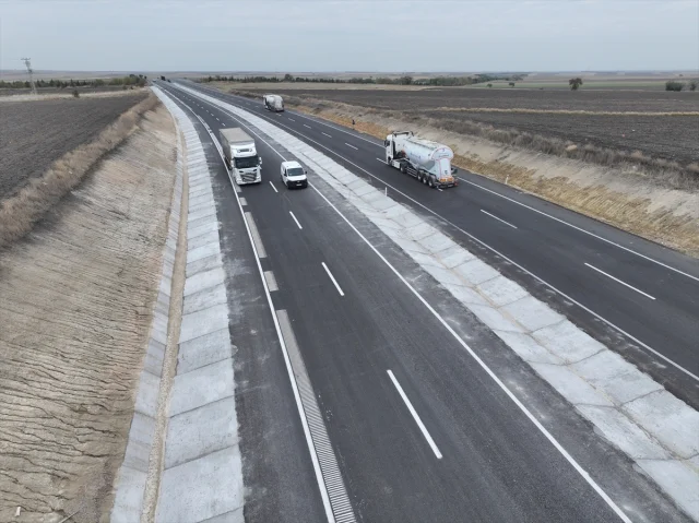 Edirne-Kırklareli Yolu Mehter Marşı ile Melodili Yolculuk Sunuyor