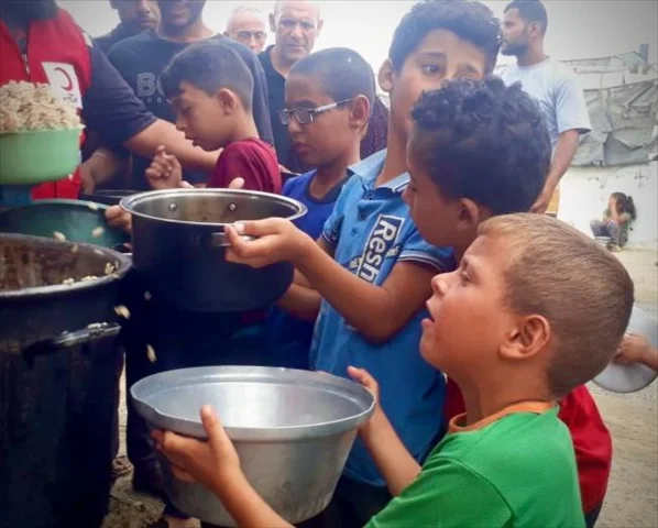 Türk Kızılayı Gazze'de Ateşkes Sonrası Yardımlarıyla Umut Oluyor