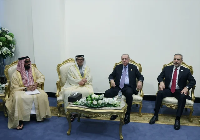 Erdoğan ile BAE Veliaht Prensi Al Nahyan'ın Kritik Görüşmesi