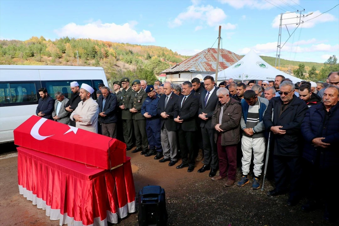 Ordu'da Kıbrıs gazisi Cemal Şahin'e hüzünlü veda