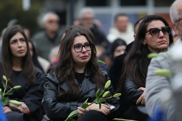 Balkanların Efsanevi Sesi Halid Beslic'e Gözyaşlarıyla Veda