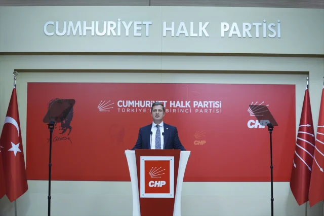 Ankara'da CHP'den Hükümete Sert Eleştiriler