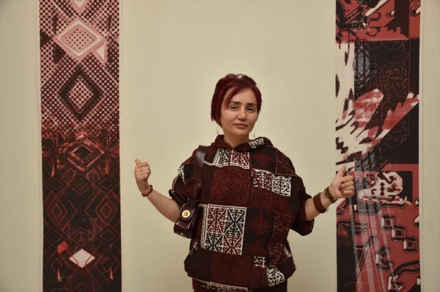 Manisa'nın Geleneksel Halı Motifleri Dijital Çağa Ayak Uyduruyor