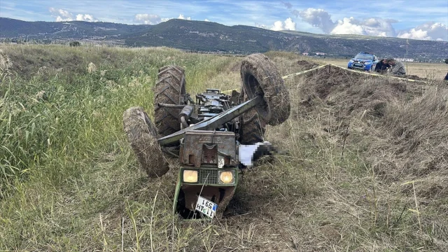 Bilecik'te Korkunç Kaza: Traktör Su Kanalına Devrildi