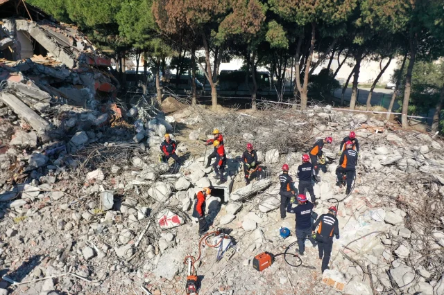 Manisa'da Gerçekleşen Deprem Tatbikatı Korkuttu