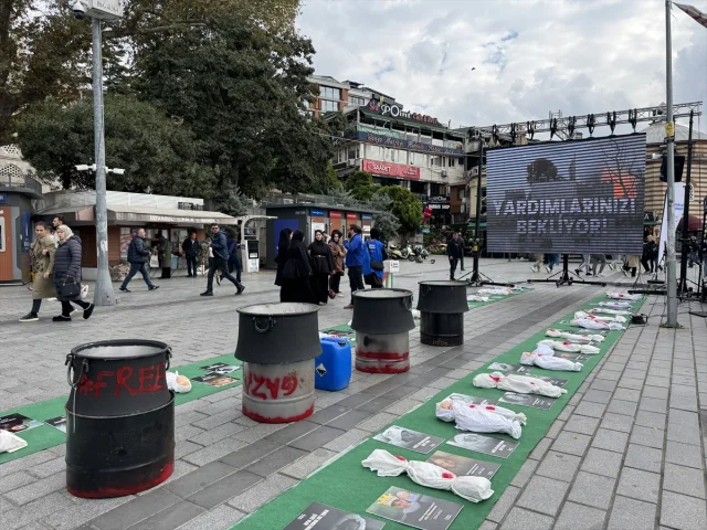 Üsküdar'da Gazze İçin Duyarlılık Çağrısı İzlemek Yetmez Etkinliği