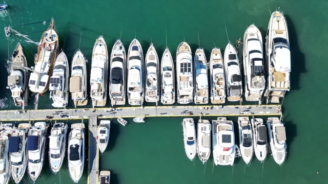 Bodrum Boat Show'da Lüks Yatlar Göz Kamaştırıyor