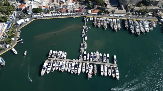 Bodrum Boat Show'da Lüks Yatlar Göz Kamaştırıyor