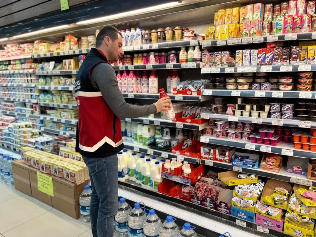 Kastamonu'daki gıda denetimlerinden çarpıcı sonuçlar: Cezala...