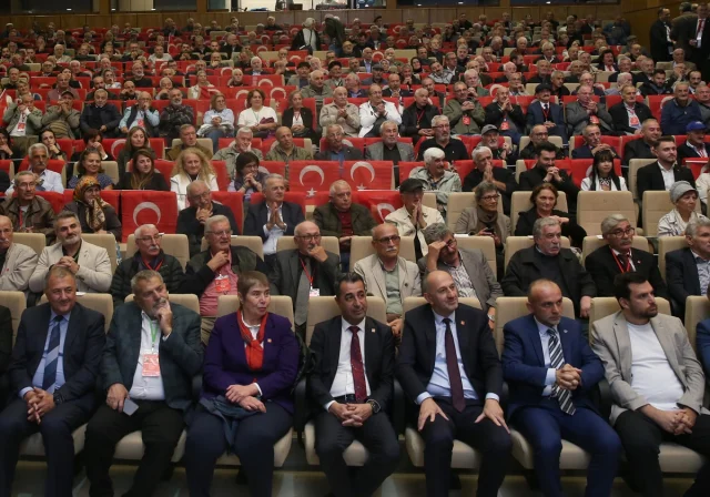 CHP'nin Rize İl Kongresi'nde İddialı Sözler