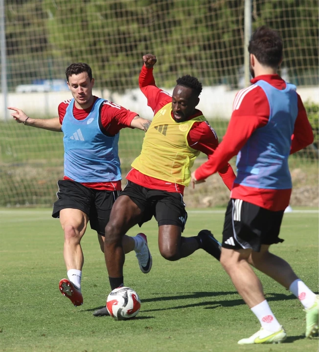 Antalyaspor Gaziantep Deplasmanı Öncesi Neler Yapıyor? İşte Detaylar