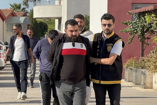 Adana'da Sokakta Yaşanan Şok Edici Cinayet