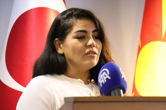 Üsküp'te Kültürleri Buluşturan Müzik Atölyesi Açıldı