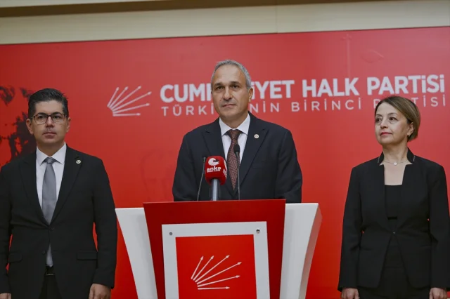 Suat Özçağdaş: Zorunlu Eğitim Türkiye'nin Geleceği İçin Kritik