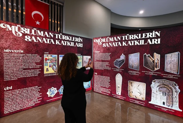 Türk-İslam Medeniyetine Açılan Pencere: Başkentte Açılan “Kırmızı Çehreliler” Sergisi