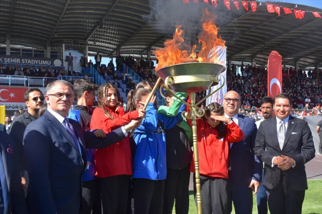 Spor Van Projesi Gençlere Umut Aşılıyor