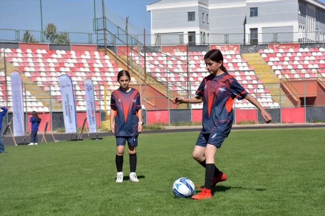 Spor Van Projesi Gençlere Umut Aşılıyor