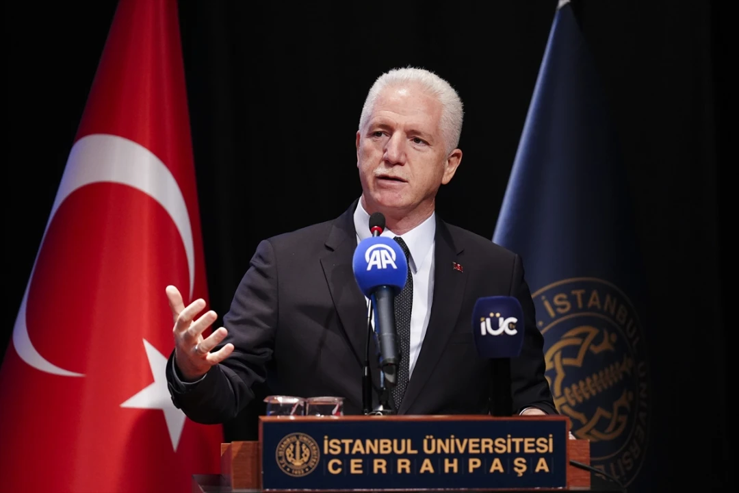 Vali Davut Gül İstanbul Üniversitesi-Cerrahpaşa'da Gazze Sergisi Açılışına Katıldı