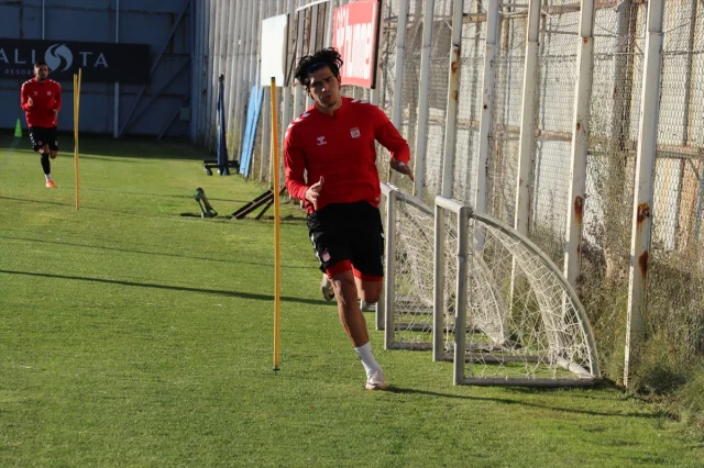 Sivasspor Play-off Mücadelesinde Hedef Büyüttü