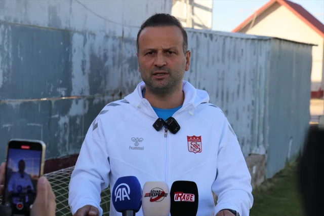 Sivasspor Play-off Mücadelesinde Hedef Büyüttü