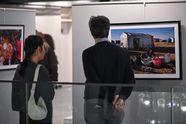 Ankara'da "Toprağın Kadınları" Sergisi Ziyaretçilerini Bekliyor