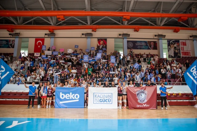 Beko'nun Hatay Kadın Voleybol Takımına Umut Dolu Destek
