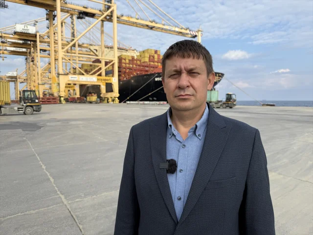 Genç Kadın Vinç Operatörü Tekirdağ'da Tarih Yazıyor