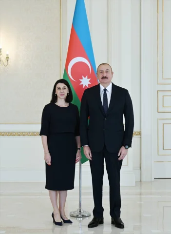 Aliyev ve Fransa Arasında Sürpriz Adımlar