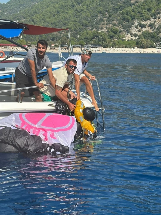 Fethiye'de yamaç paraşütü felaketi: Alman pilotun zor anları