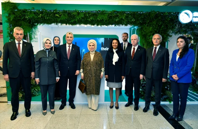 Emine Erdoğan'dan Kadın Liderliğine İlham Verici Mesaj