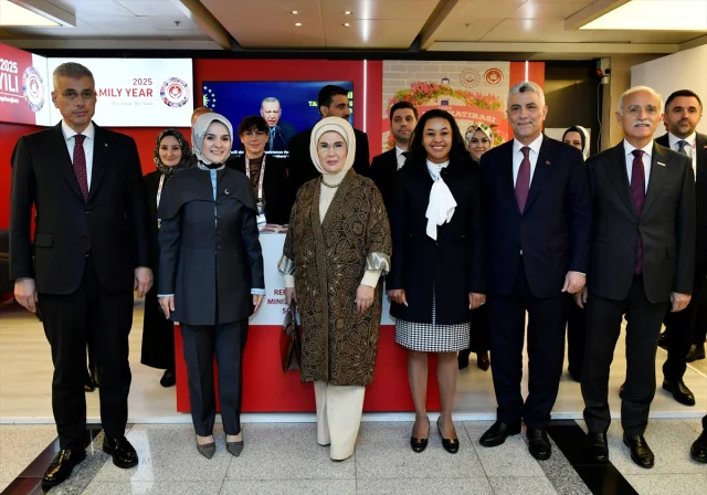 Emine Erdoğan'dan Kadın Liderliğine İlham Verici Mesaj