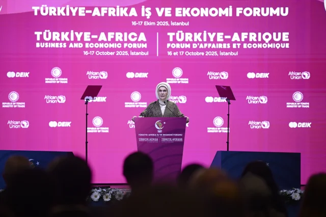Emine Erdoğan'dan Kadın Liderliğine İlham Verici Mesaj