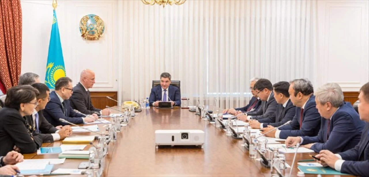 Kazakistan’da Enflasyona Karşı Seferberlik: Hükümetten Zam Yasağı