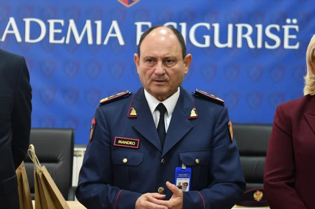 Türk Polisinden Arnavut Meslektaşlarına İnsan Kaynakları Eği...