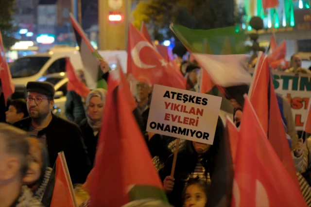 Kırklareli'nde Gazze'ye Yürekten Destek Yürüyüşü Gerçekleşti