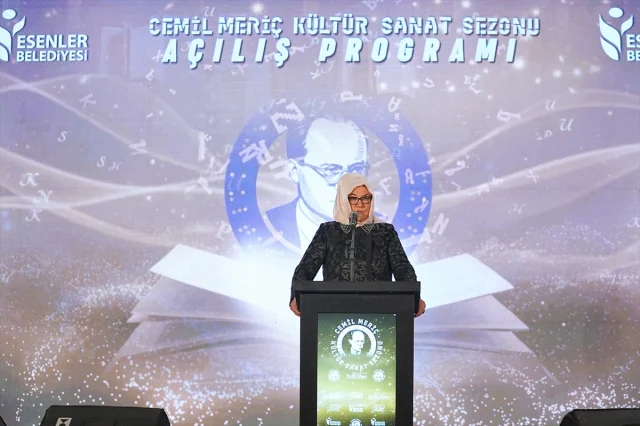 Esenler Belediyesi Cemil Meriç Kültür Sanat Sezonunu Açtı