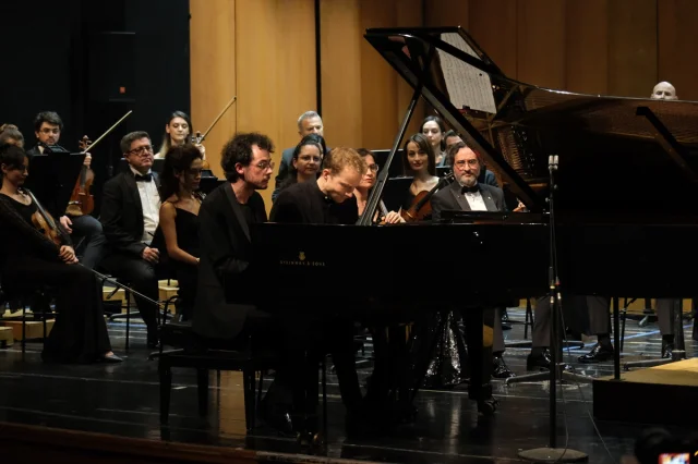 Bursa Devlet Senfoni Orkestrası'nda Unutulmaz Gece: Niklas Hoffmann ve Can Çakmur Sahne Aldı