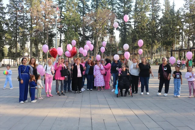 Hatay'da Kanseri Yenen Kadın İçin Duygusal Anlar Yaşandı