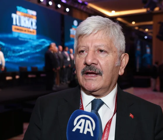 Kuzey Kıbrıs'ta Türkçe Konuşan Ülkeler Tıp Kongresi Coşkusu