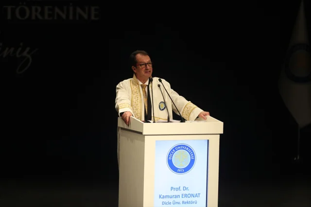 TBMM Başkanı Kurtulmuş Diyarbakır'dan Dünyaya Seslendi