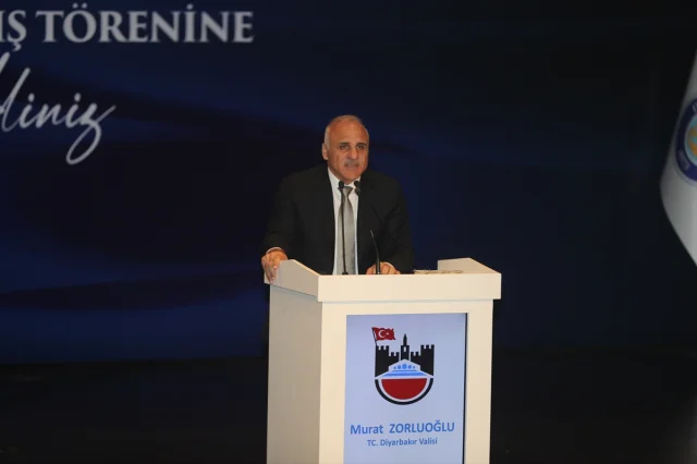TBMM Başkanı Kurtulmuş Diyarbakır'dan Dünyaya Seslendi