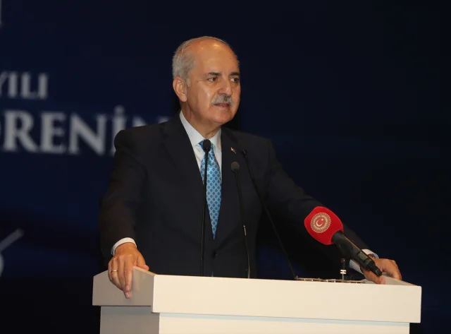 TBMM Başkanı Kurtulmuş Diyarbakır'dan Dünyaya Seslendi