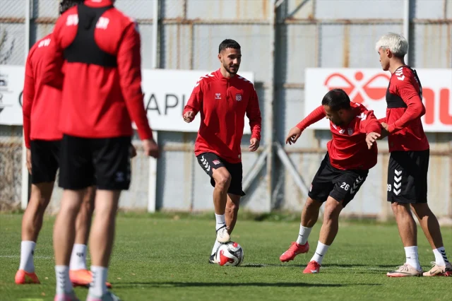 Sivasspor'un Kritik Maç Öncesi Hazırlıkları Sürüyor