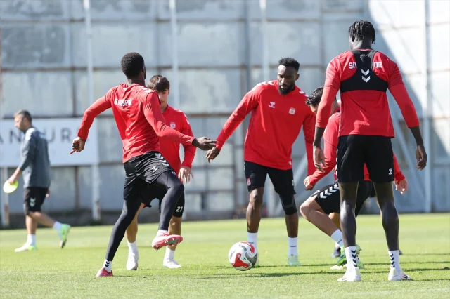 Sivasspor'un Kritik Maç Öncesi Hazırlıkları Sürüyor