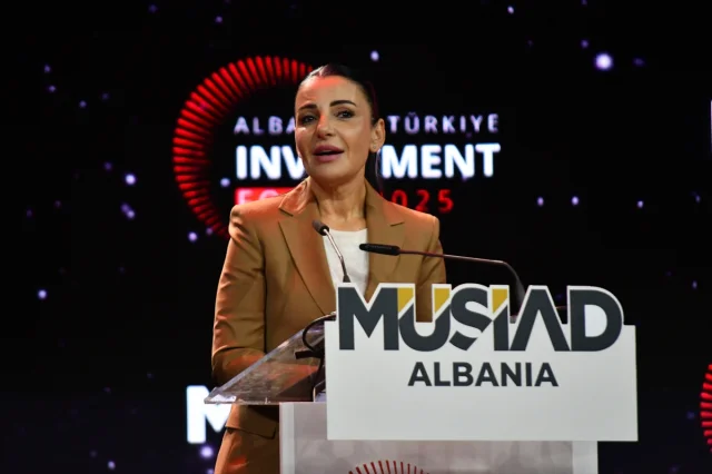 Arnavutluk-Türkiye Yatırım Zirvesi Geleceğin Ekonomi Köprülerini Kuruyor
