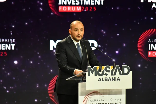Arnavutluk-Türkiye Yatırım Zirvesi Geleceğin Ekonomi Köprülerini Kuruyor